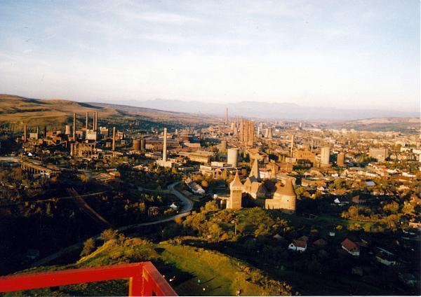 Turcii vor să cumpere combinatul ArcelorMittal Hunedoara: intermediere prin firma unui oficial de la Activele Statului