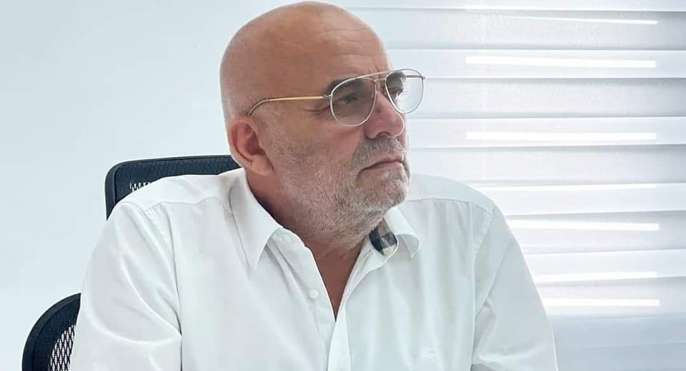 Donații „cu dedicație” la Suceava: terenuri oferite primăriei pentru un drum și utilități pe bani publici