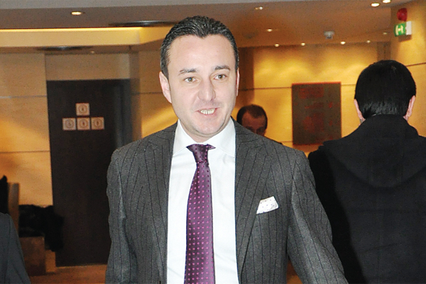 Teodor Narcis Godeanu rămâne încă șase luni secretar general la ONJN. Legături cu Gorghiu, Gabriel Oprea și Becali