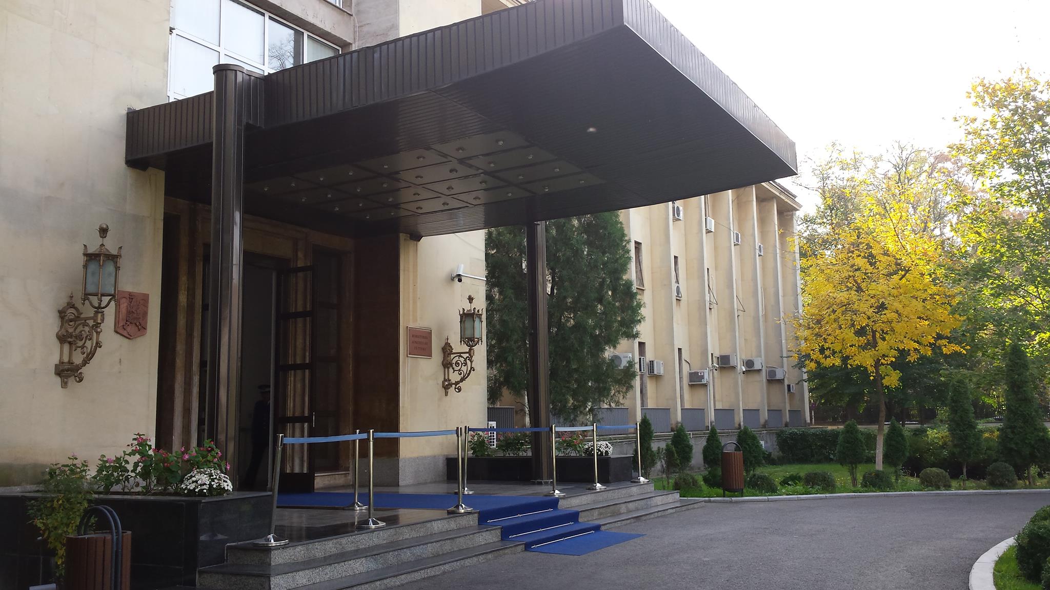Dosare diplomatice desecretizate despre relația României cu URSS după 1990. Modul cum era tratat Regele Mihai de Ion Iliescu
