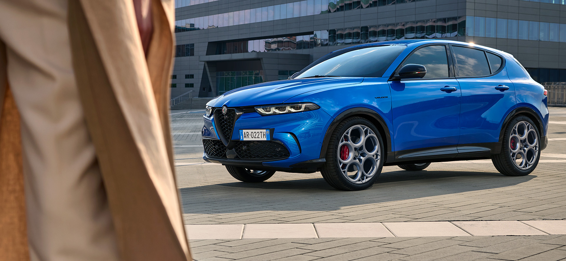 Dealerul trebuie să schimbe automobilul care pune viața șoferului în pericol? Cazul Alfa Romeo-ului de la Auto Italia care s-a oprit pe calea ferată