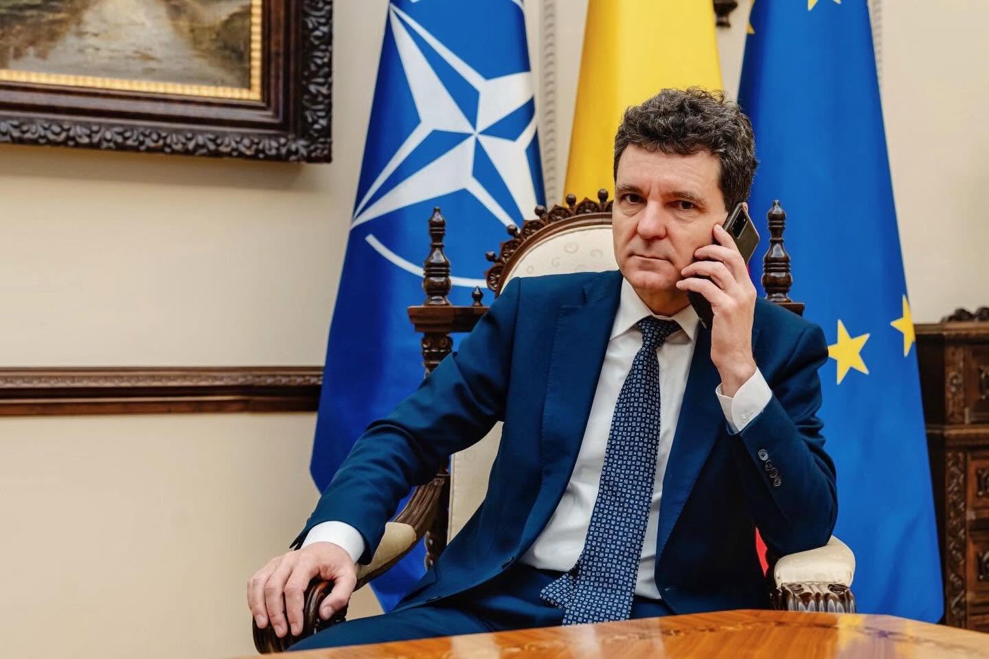 Președintele Nicușor Dan nu a cerut verificarea avocatului Gabriel Zbârcea, aflat în cărți pentru șefia SRI în urmă cu un an. Serviciul susține că nu emite avize pentru persoanele propuse